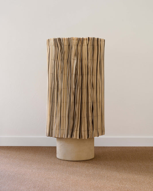 TABLE LAMP 02